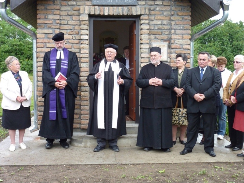 Zur Einweihung der Friedhofkapelle