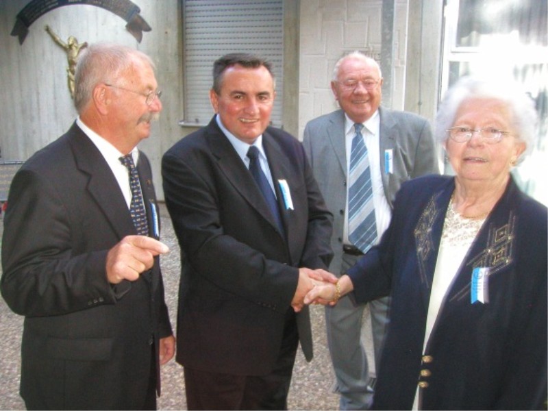 Adresse von B�rgermeister Jankov und seiner Frau