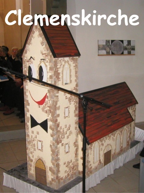 Rund um die Clemenskirche